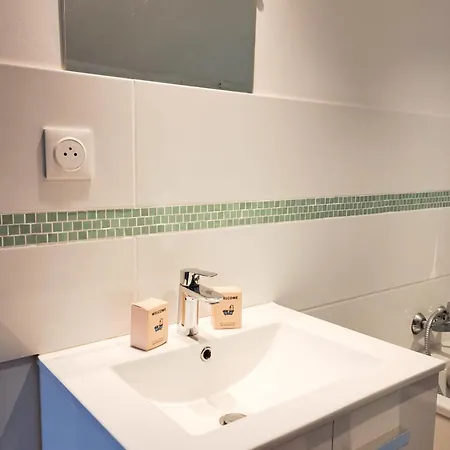 Le Platin - Proche De La Gare, Du Centre Et De La * Royan