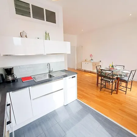 Le Platin - Proche De La Gare, Du Centre Et De La Apartment